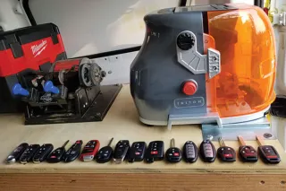 Automotive Locksmith